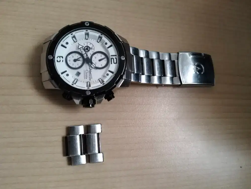 Jam tangan alexandre christie