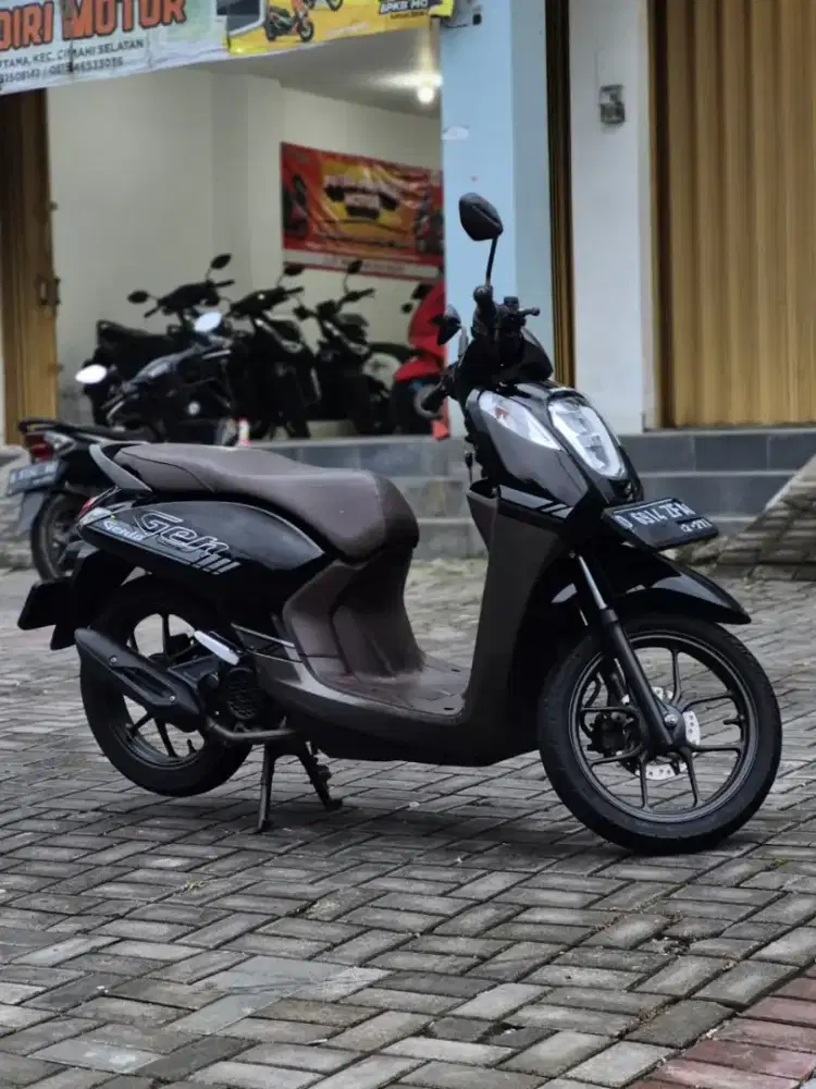 HONDA GENIO CBS ISS 2022 KM 28RB