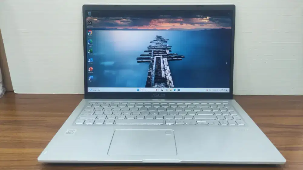 Laptop asus Core i3 A506Ja