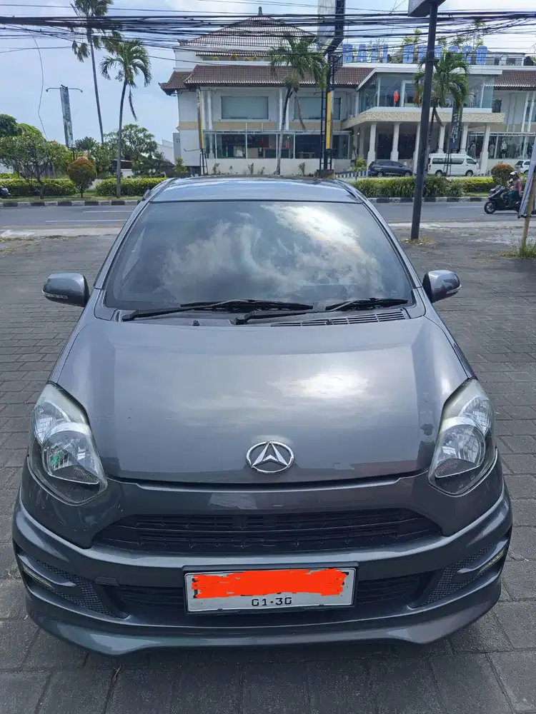 Daihatsu Ayla 2014