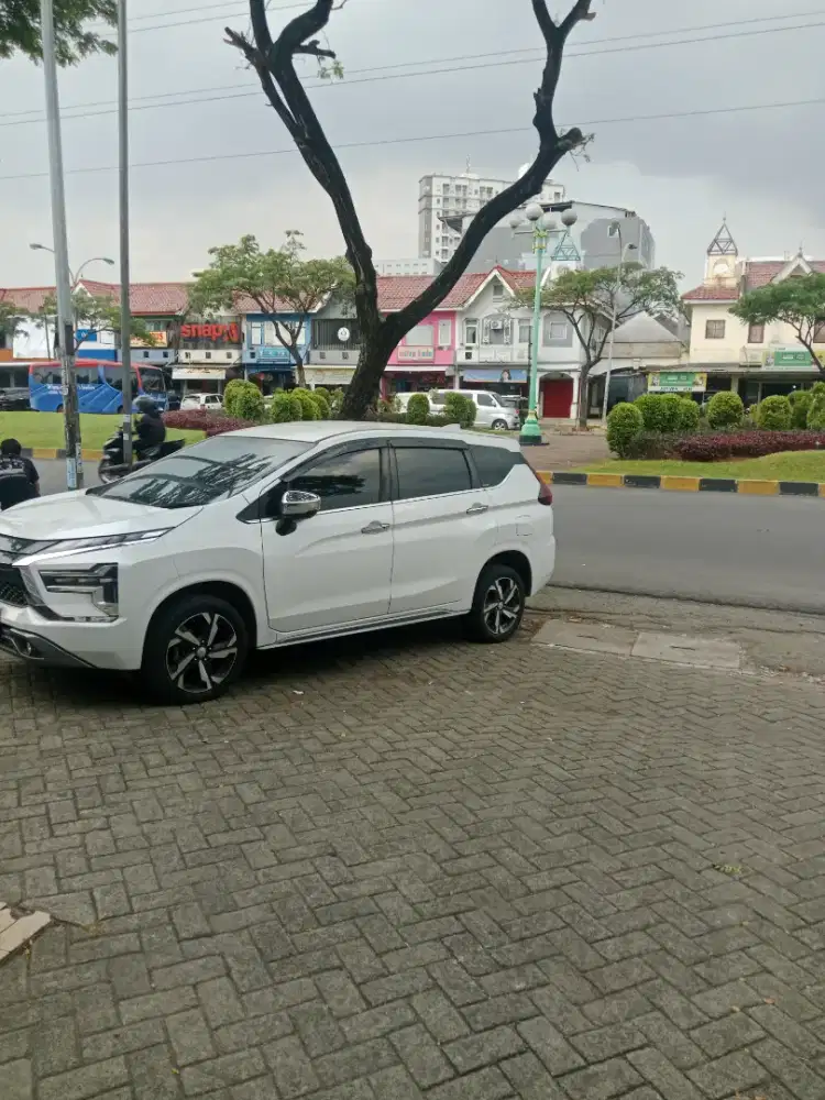Dijual mobil Mitsubishi Expander 2022 putih