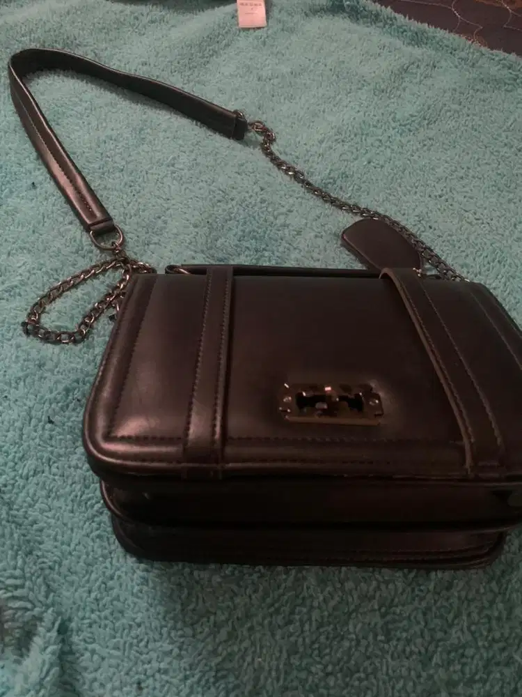 Tas hitam like new