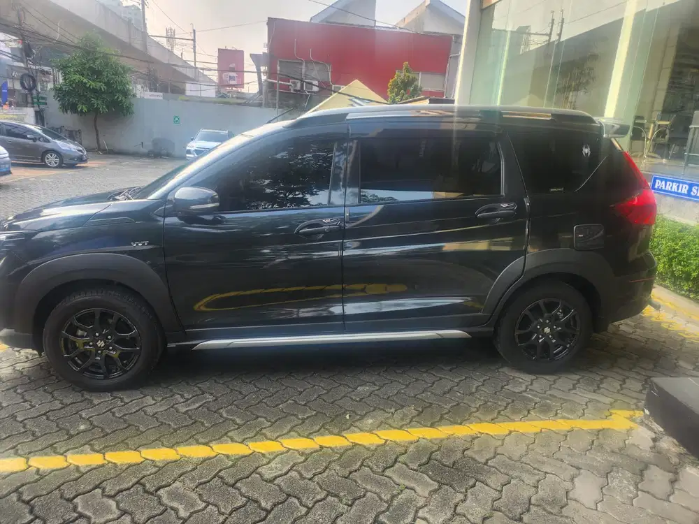 Suzuki XL7 2024 Bensin