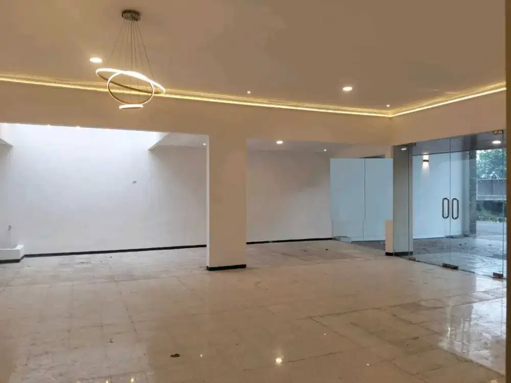 RUMAH USAHA TAMAN ASRI LOKASI SANGAT STRATEGIS SIAP PAKAI RON.A2594