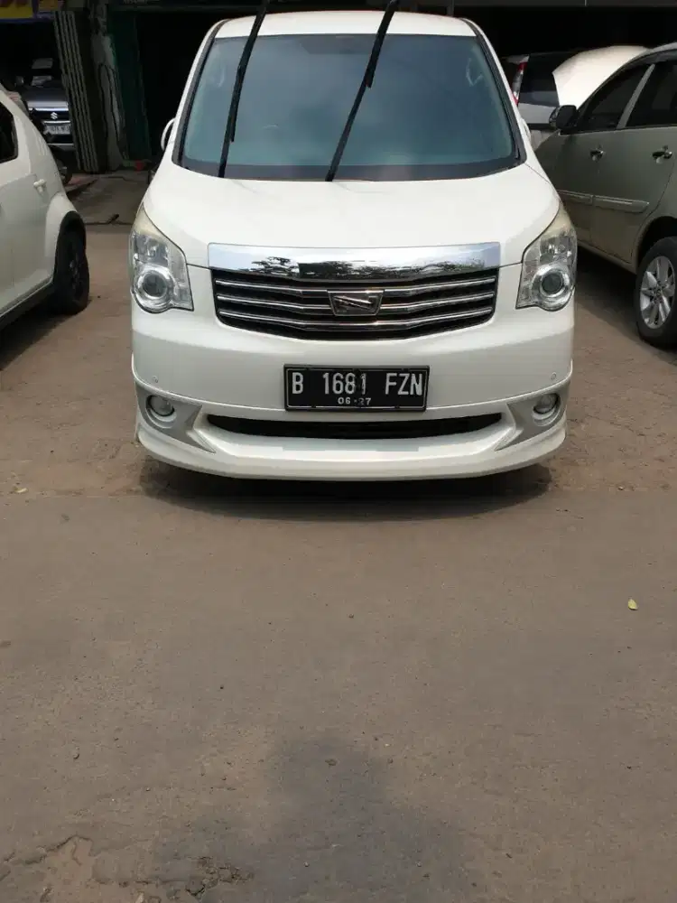 TOYOTA NAV1 V LIMITED 2018