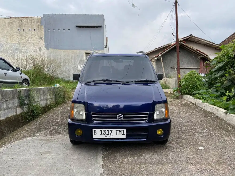 Dijual S.Karimun GX 2004 manual/biru metalic