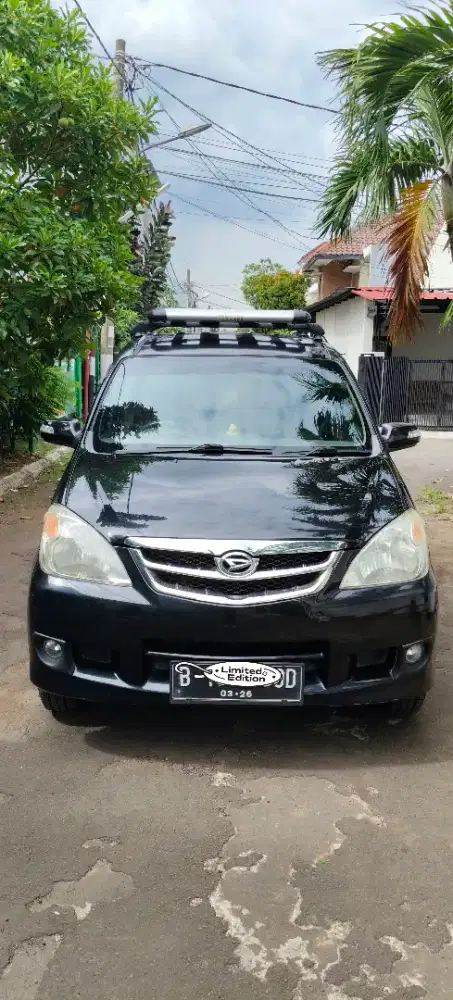 Daihatsu Xenia 2011 Bensin