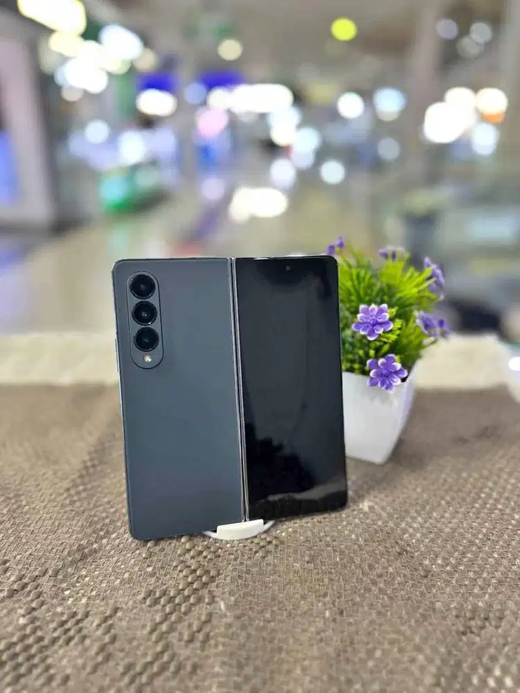 SAMSUNG Z FOLD 4 12/512GB SECOND SEIN FULLSET NOMINUS