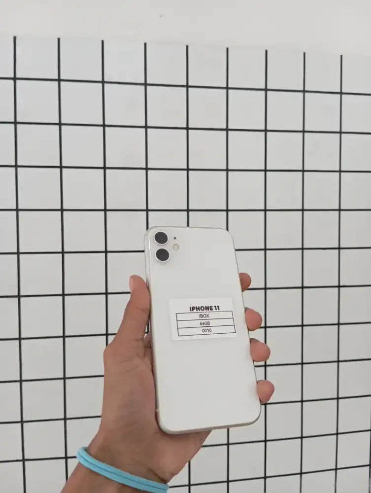 IPHONE 11 64GB - IBOX | HARGA 5.200K