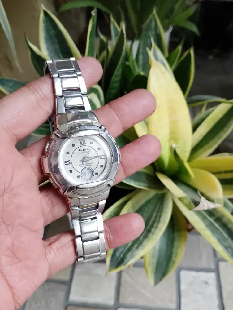 Jam tangan Baby G