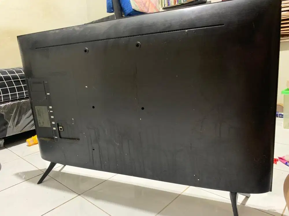 TV SAMSUNG LED 43 MATI TOTAL 2024