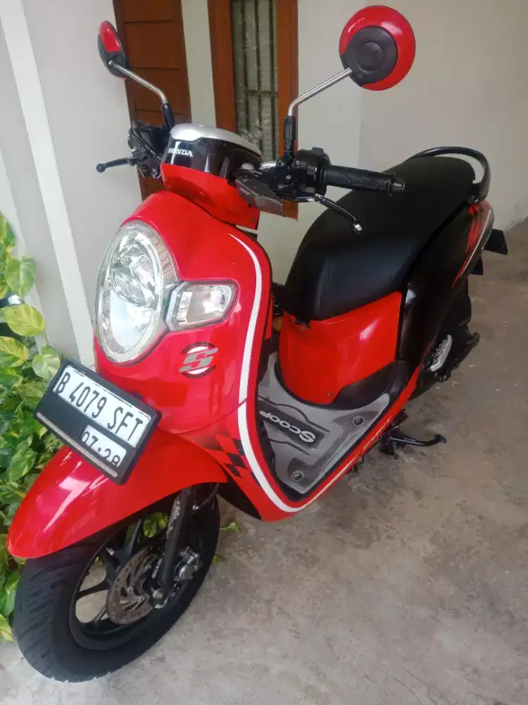 KM 28RB PERAK! NEW SCOOPY SPORTY CBS ISS PAJAK PANJANG ORI JAMINAN!
