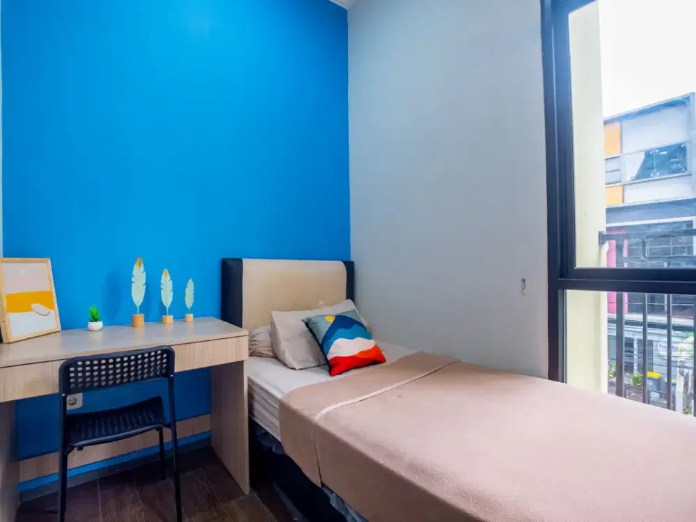 Kost Benhil Toba Mansion Tipe Single Balkon Tanah Abang Jakarta Pusat
