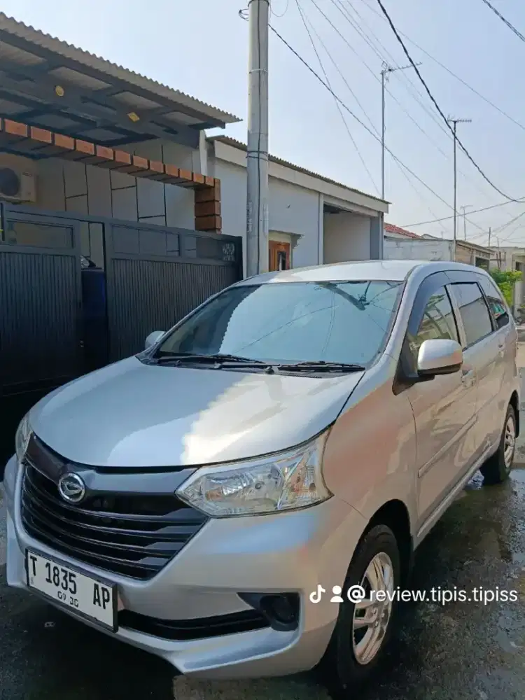 Daihatsu Xenia X AT 2015