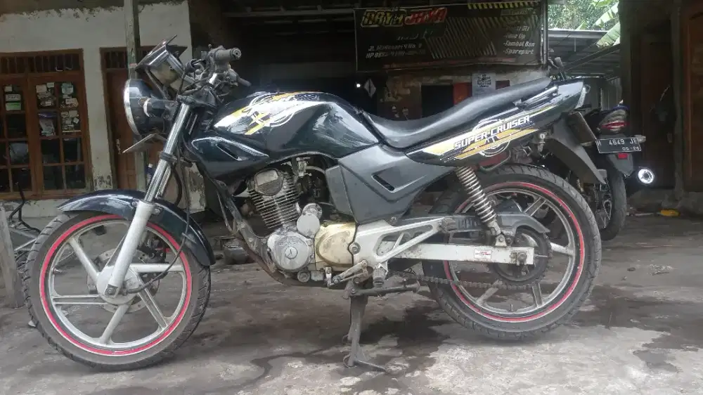 Tiger 2004 plat AB