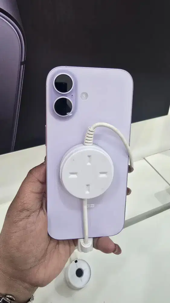 IPHONE 17 BASIC PROMO FREE ACCECORIES
