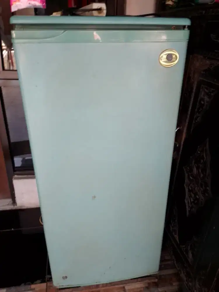 Jual kulkas merk toshiba