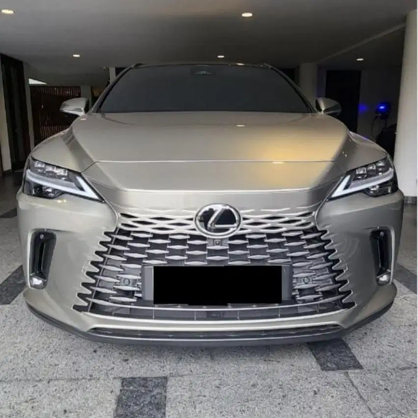 Lexus RX 450H Luxury 4x4 Nik 2024