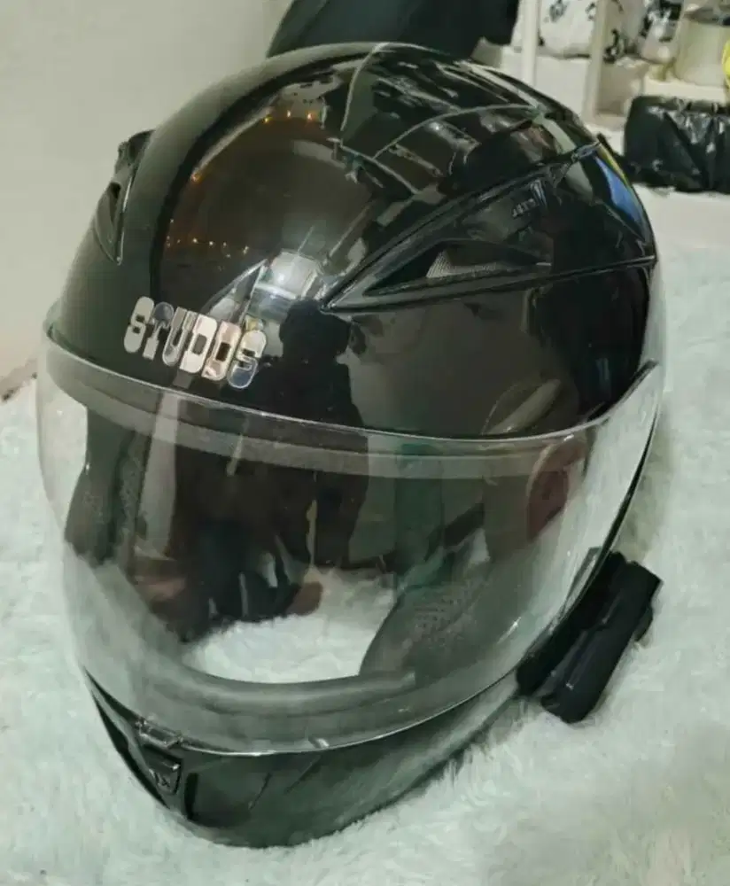 Helm Fullface lokal + ic