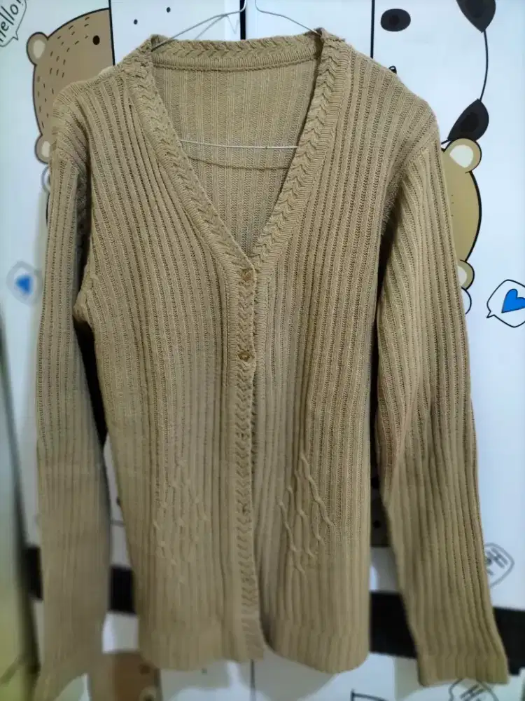 Cardigan rajut bahan enak