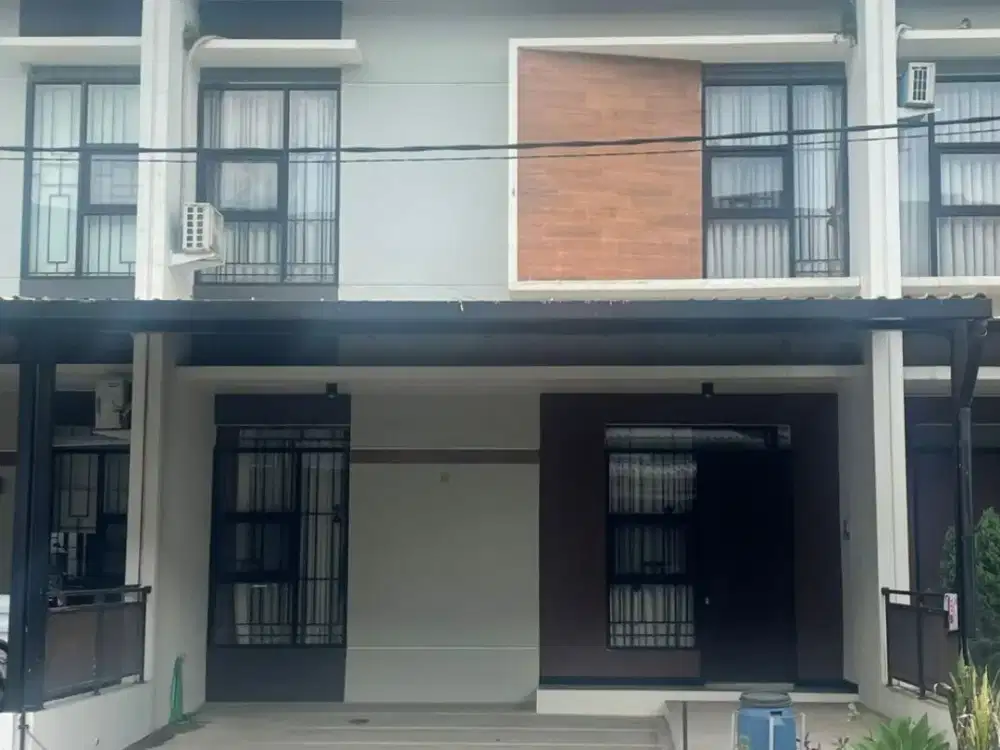 Dijual Rumah 2 Lantai Bagus siap Huni Modern Minimalis Lokasi di Taman Kopo Indah 5 Bandung