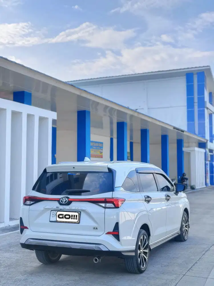 Toyota Veloz Q matic 2022,Minat hub. langsung. harga nego ditempat