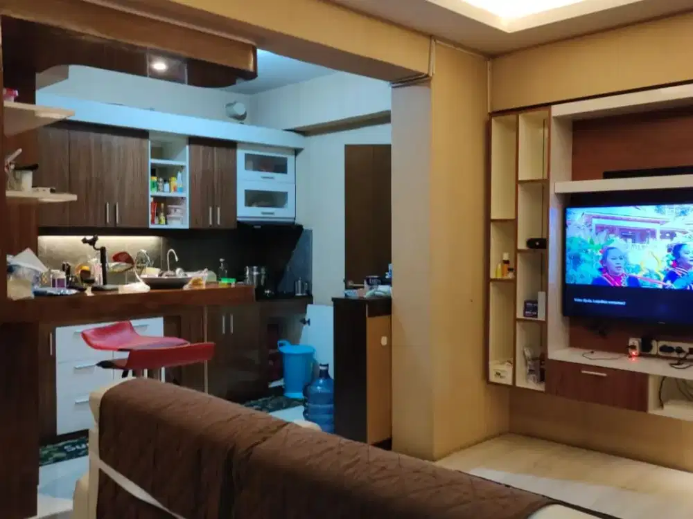 Dijual Apartement Bagus Full Furnished Siap Huni Lokasi di Gateway Cicadas Bandung