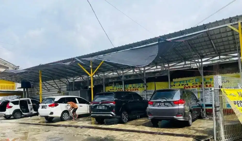 Tukang cuci steam mobil motor pengalaman