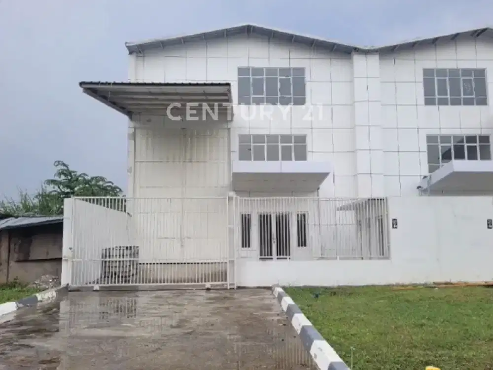Pabrik / Gudang Lokasi Strategis Di  Di Kawasan Industri DS 8