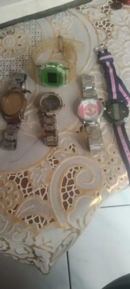 Jam tangan pria&wanita