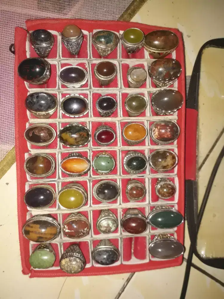 Batu Akik/ Batu Cincin