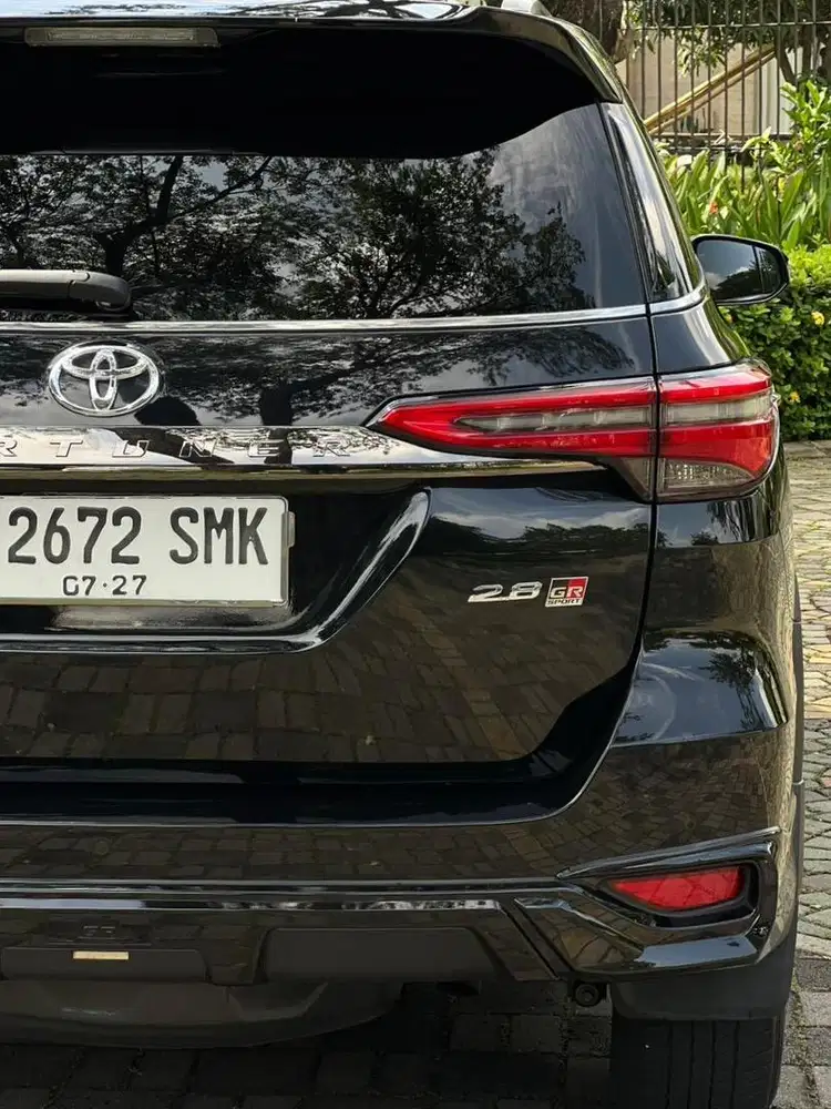 Fortuner GR 2.8 2022 AT Solar
