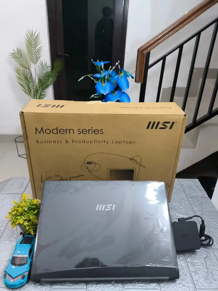 MSI Modern 14 C11M E14J3IMS MULUS LIKE NEW FULSET [SSD 512Gb]