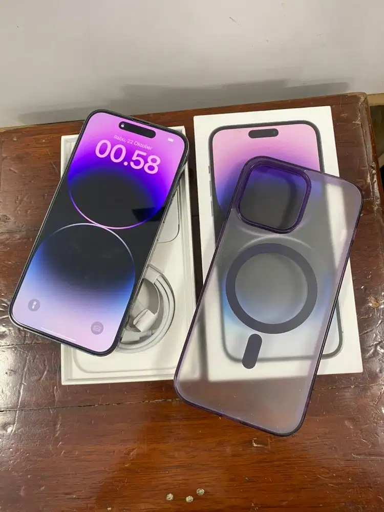 Iphone 14pro max 256gbiBox 77%, lecet pemakaian karen slalu dlam case