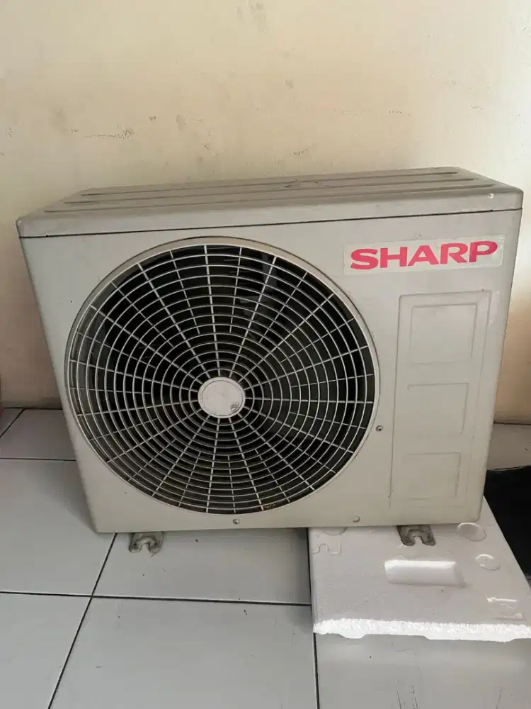 Ac Second 1 PK Merk Sharp, hanya unit AC dan kompressor