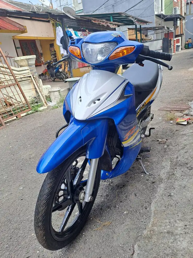 Satria hiu aali 2004