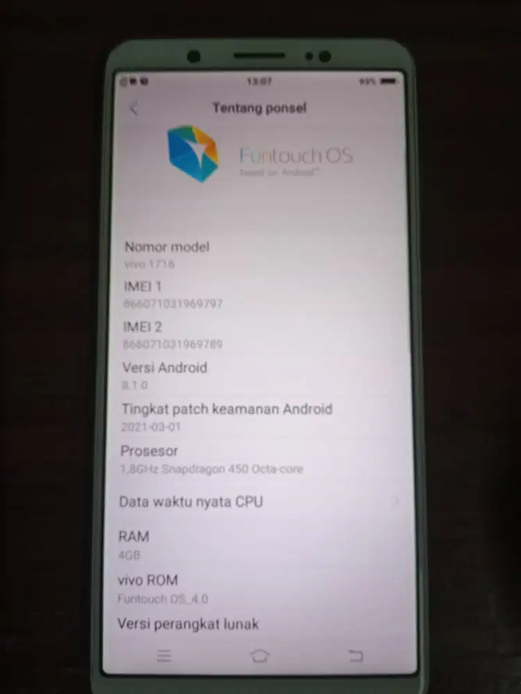 Hp vivo 4/64 warna putih mulus