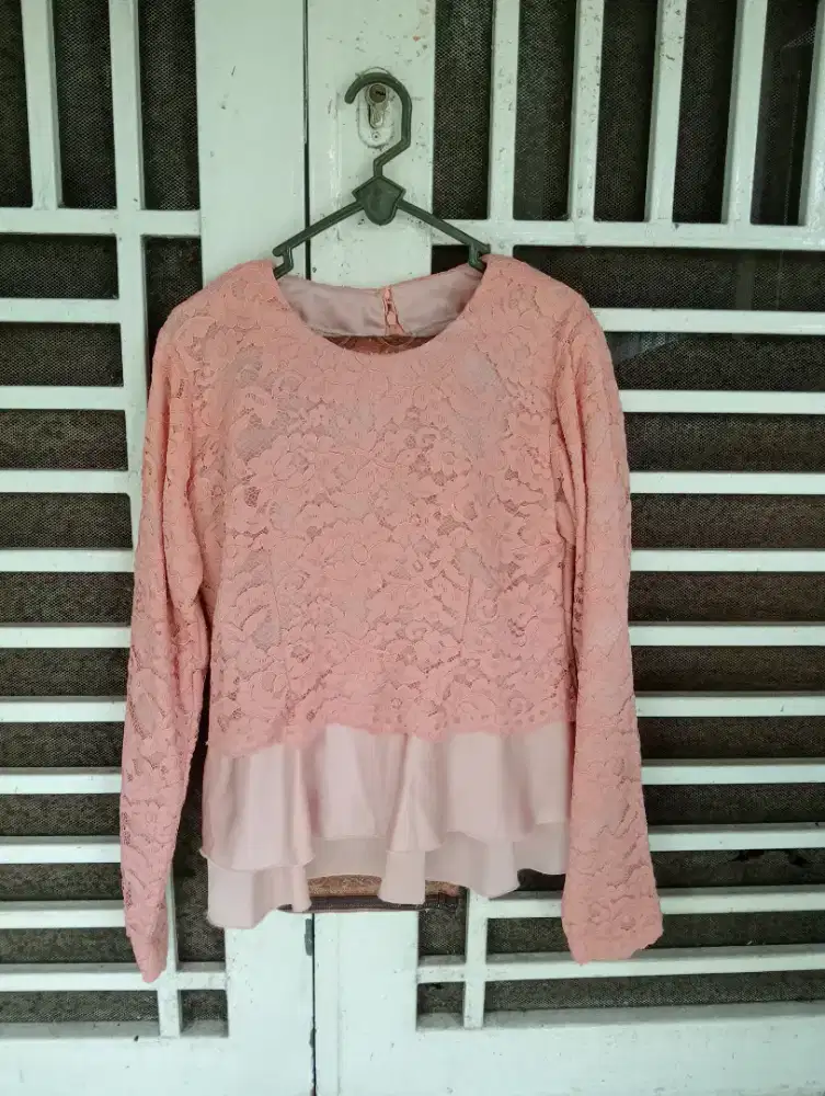 Atasan Kebaya Pink Brukat