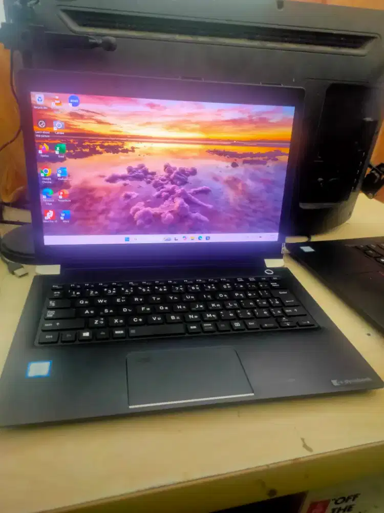 Toshiba dynabook touchscreen RAM 16GB