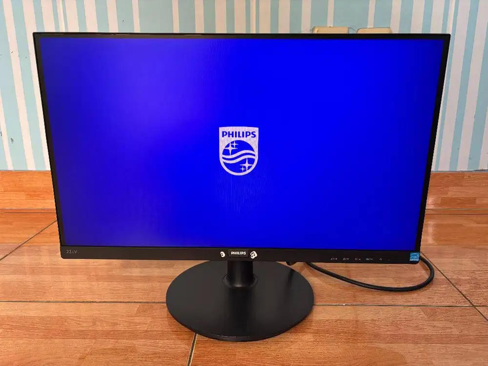 LED Monitor PHILIPS 221V 8A 22'' IPS 75Hz