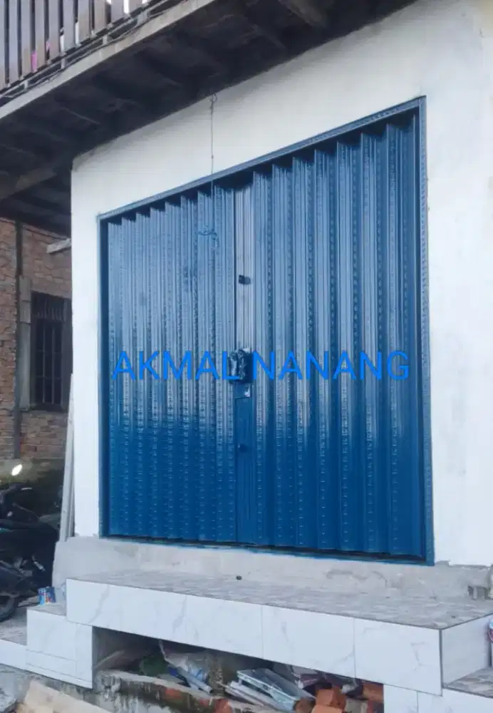 Harmonika folding gate rolling door