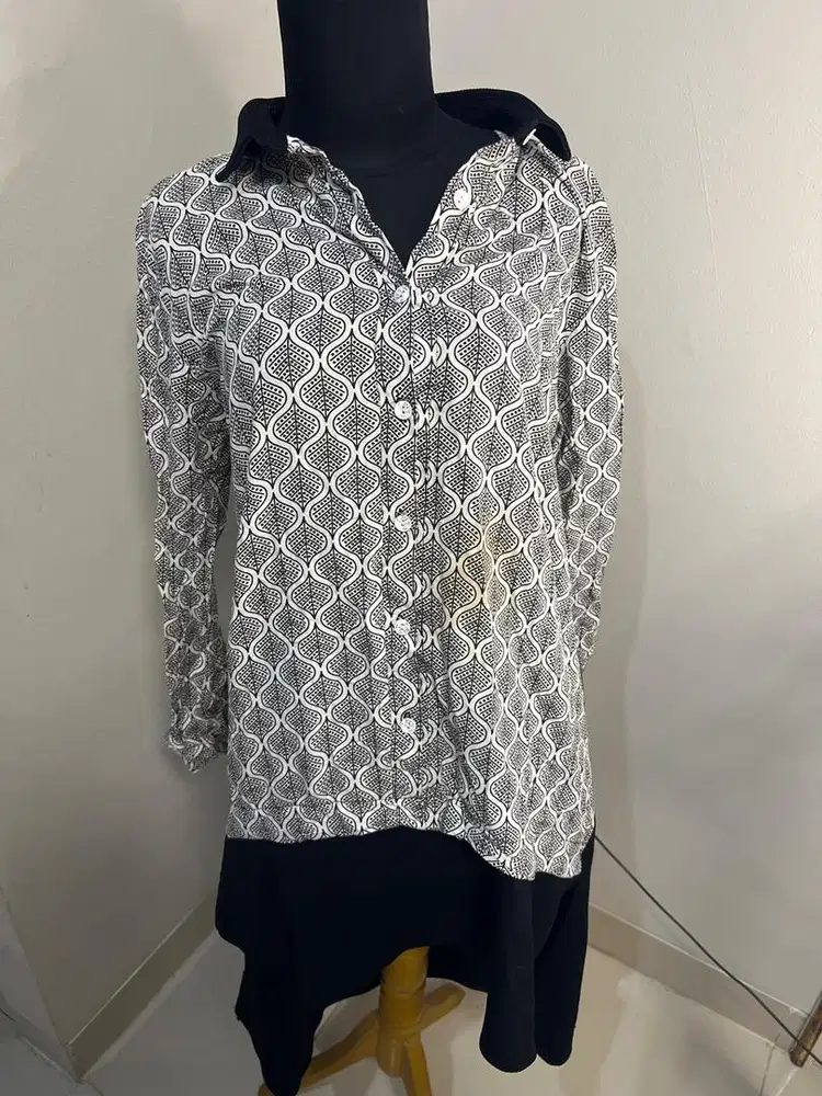 Tunik Black White