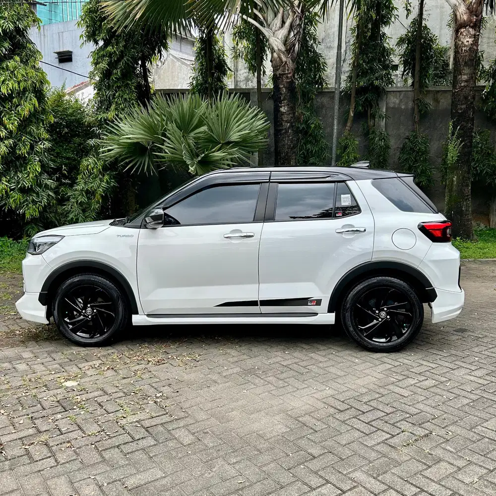 odo 25rb! toyota raize cvt gr tss 2021  record auto2000 matic matic