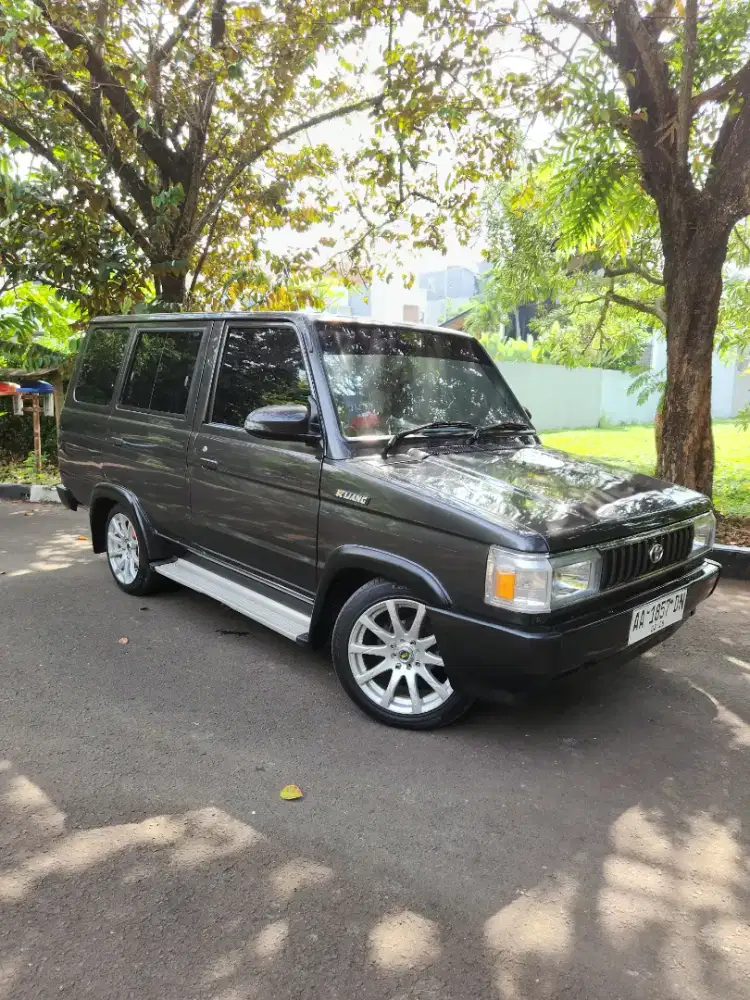 Toyota Kijang Grand Extra 1.8