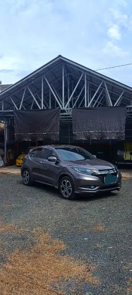 JUAL CEPAT HRV 1.8 PRESTIGE A/T