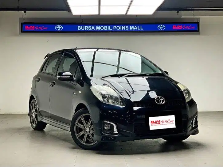 KM Low Toyota Yaris E 2013 Matic #BJM2#