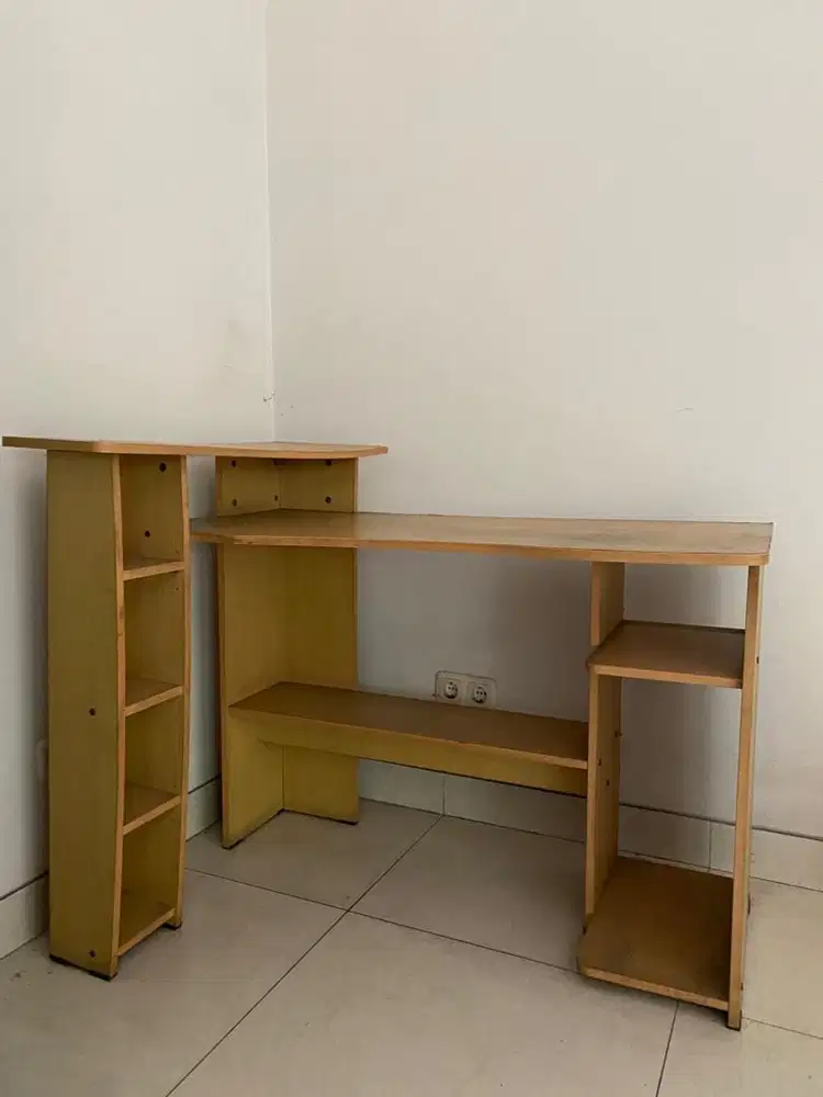 Dijual Meja Komputer Multifungsi