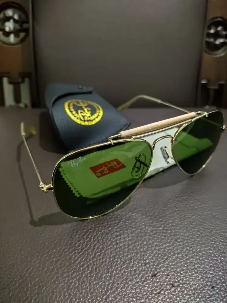 Kacamata RB Lensa Hijau
