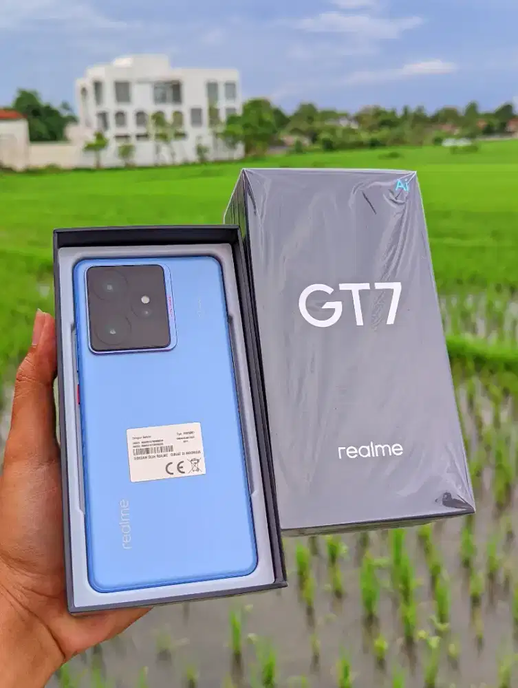 Realme GT 7 12/256 GB Like New