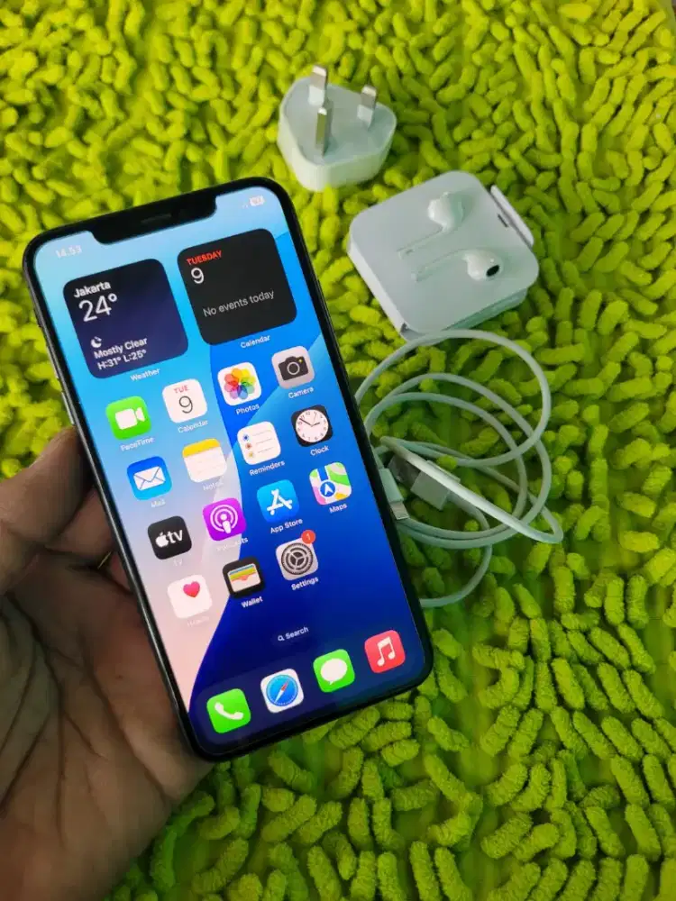 iPhone XS max 64 GB mulus no minus all operator aman